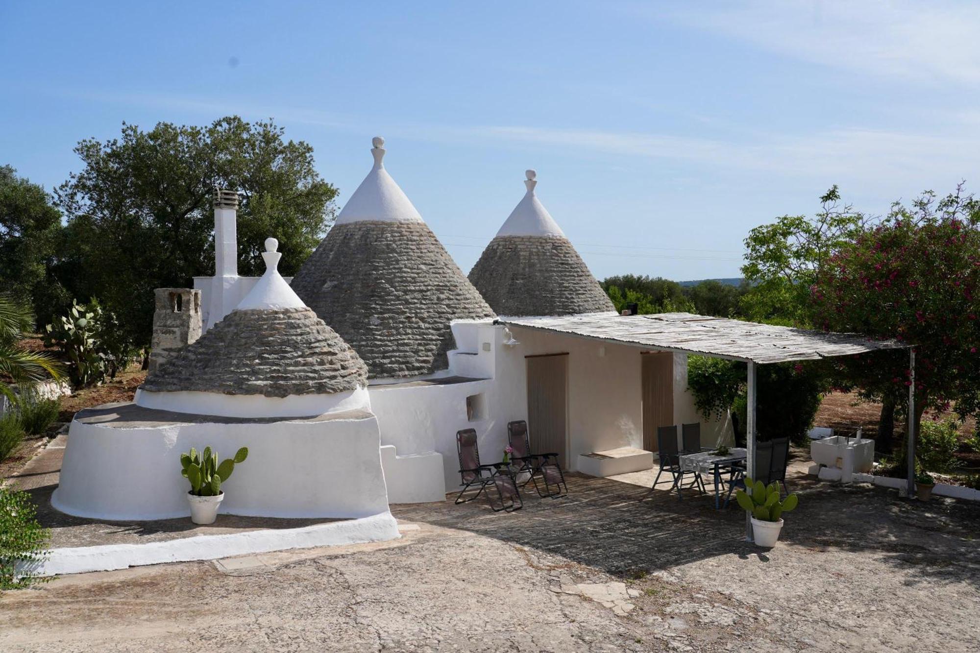 Trullo Canopo Ceglie Messapica Eksteriør billede