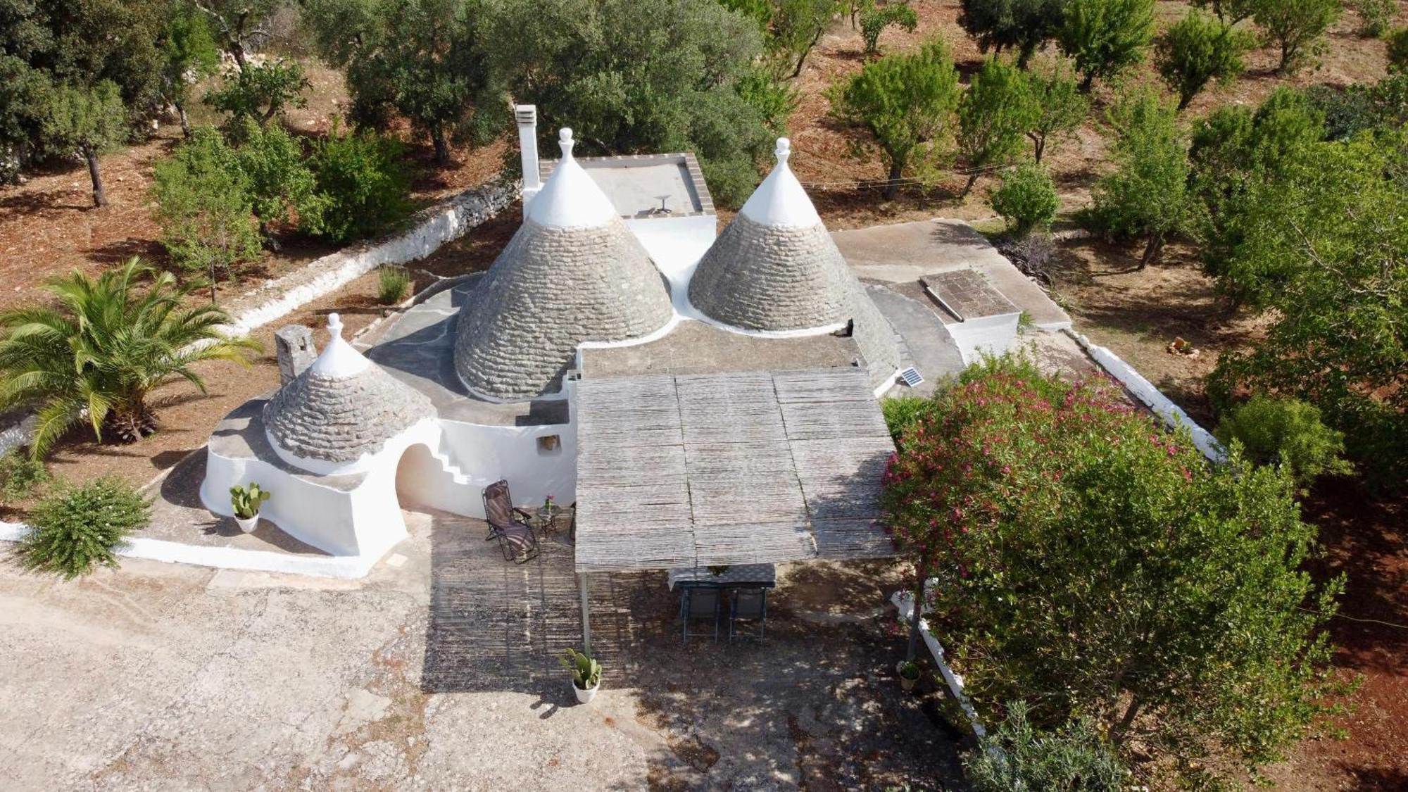 Trullo Canopo Ceglie Messapica Eksteriør billede