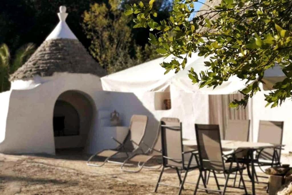 Trullo Canopo Ceglie Messapica Eksteriør billede